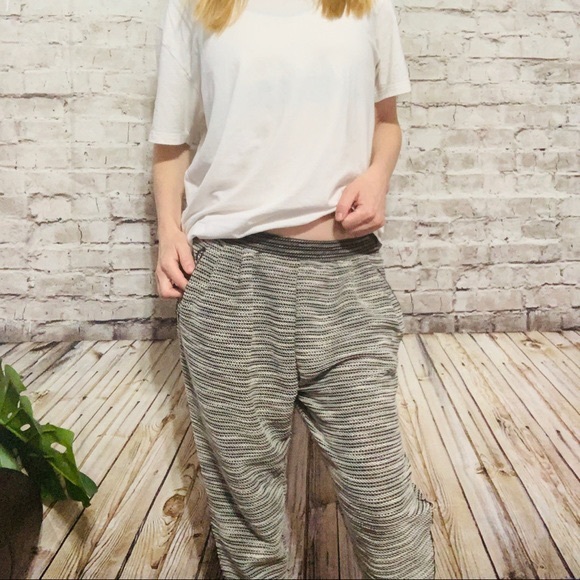 H&M Textured Tweed Joggers / Sweatpants - Picture 4 of 4